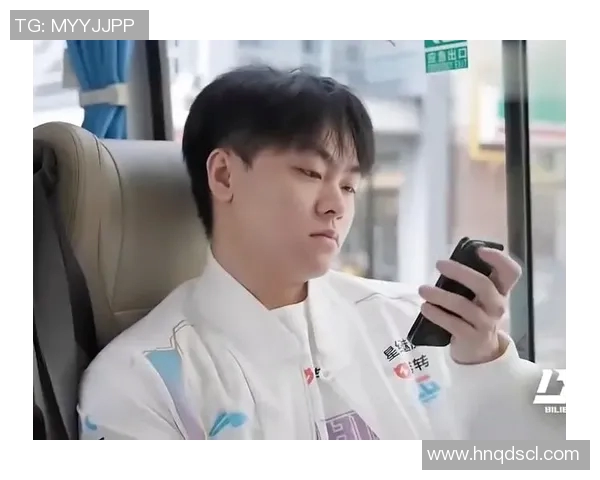 深入分析FPX与BLG比赛中的团队协作与战术执行细节 深入分析FPX与BLG比赛中的团队协作与战术执行细节